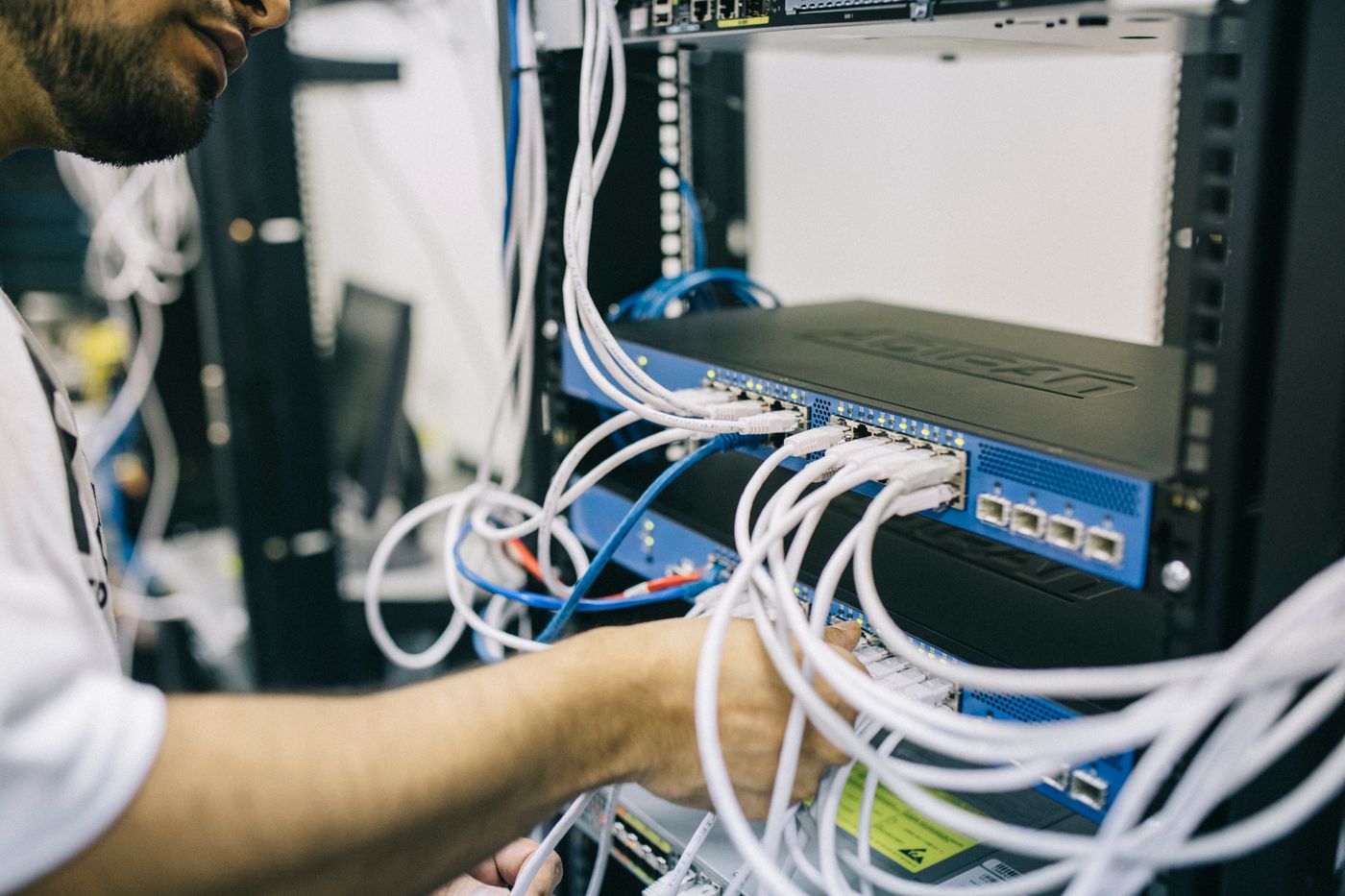 Data cabling and network points